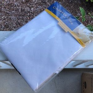 CHARTER CLUB Home Tablecloth 70”x85” OVAL DIamond White Classic Elegant